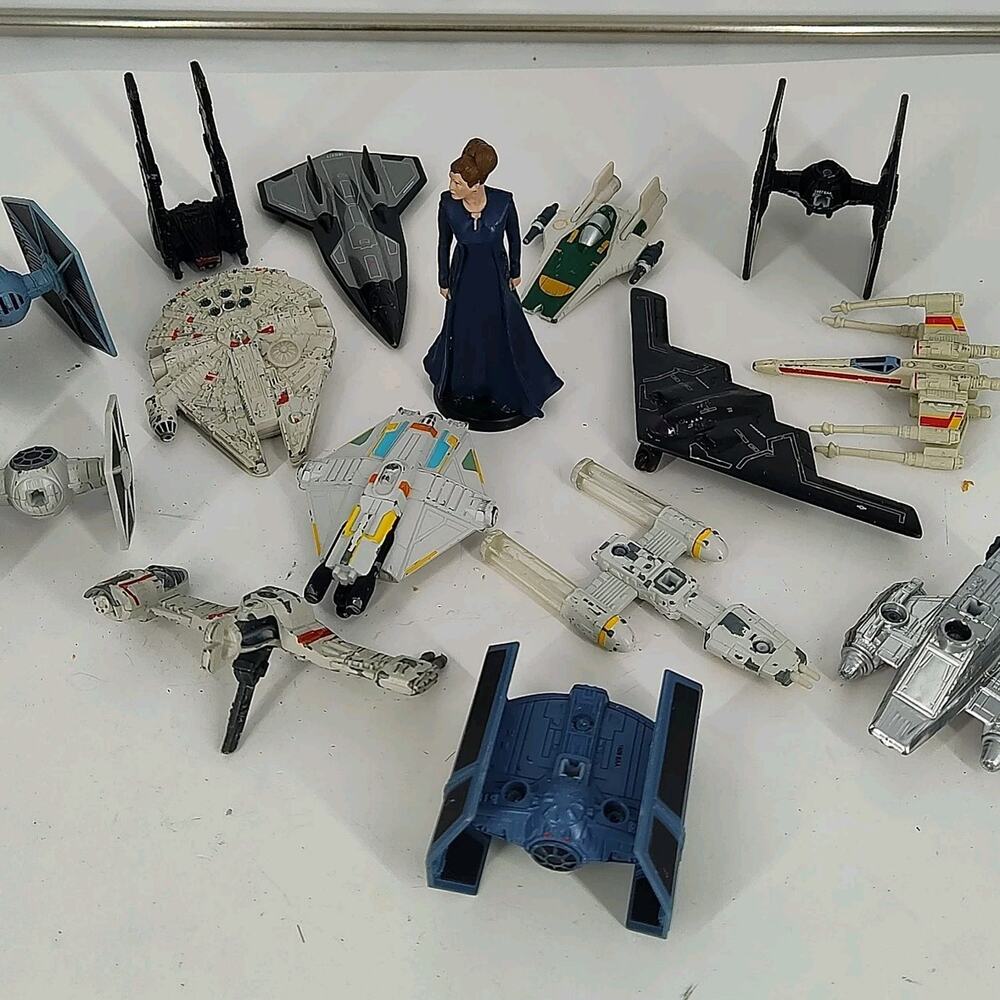 13X Hot Wheels Star Wars Diecast Space Ship Lot X-Wing Millennium Falcon LFL